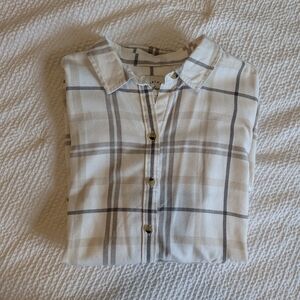Jachs Off-White and Gray Checkered Shirt